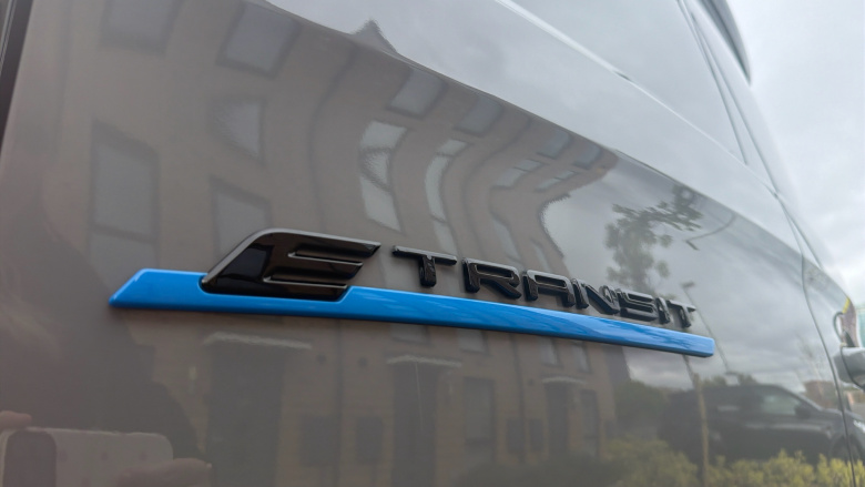 Ford Transit Custom E-320 L1 Rwd 100kW 65kWh H1 Van Limited Auto